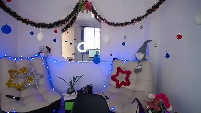 Snapshot of susan_smith18 chatting on December 22, 2024, 1:22 pm susan smith18 online show from December 22, 2024, 1:22 pm