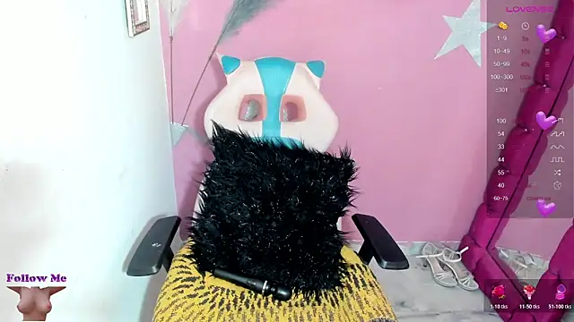 Snapshot of body_brown chatting on January 17, 2026, 6:55 pm body brown online show from January 17, 2026, 6:55 pm