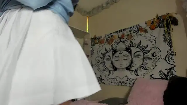 Snapshot of Laughing_Naty chatting on September 25, 2025, 12:47 am Laughing Naty online show from September 25, 2025, 12:47 am