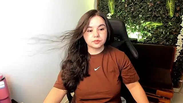 ainohacarter 89 online show from March 18, 2025, 10:57 am