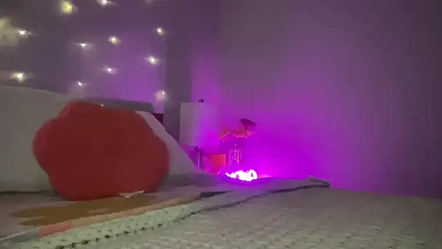 Fitnessbabe69 online show from December 7, 2024, 10:01 am