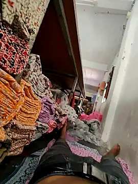 Snapshot of Kolkata___Boy chatting on September 15, 2025, 9:20 am Kolkata   Boy online show from September 15, 2025, 9:20 am