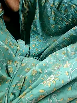 Snapshot of Kolkata___Boy chatting on October 19, 2025, 4:02 am Kolkata   Boy online show from October 19, 2025, 4:02 am